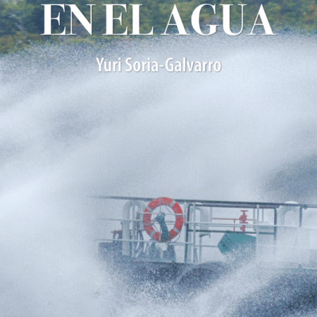 El cóndor en el agua