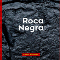 Roca negra - una puerta en medio del vacío
